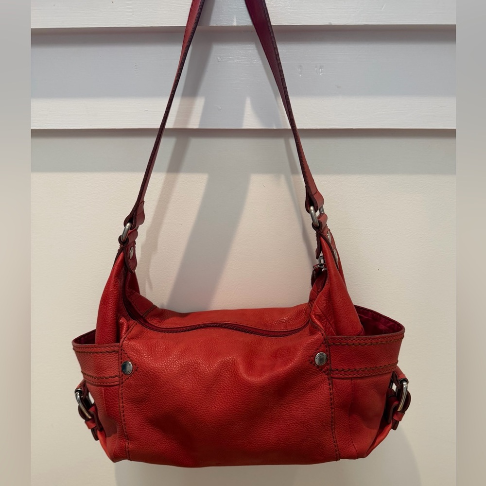 Fossil Cherry Red Shoulder Bag - Picture 2 of 12